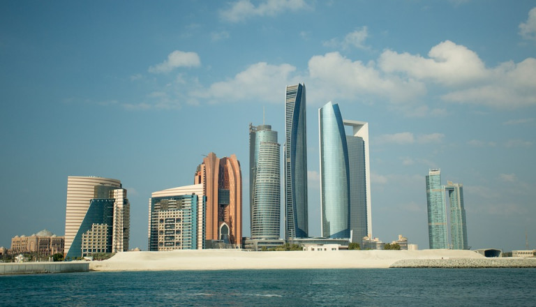 Abu Dhabi, Pauschalreisen VAE